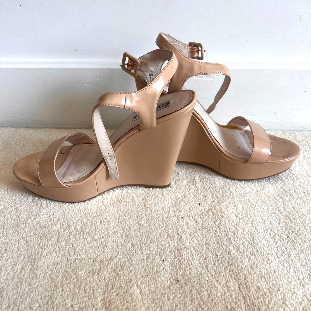 Steve Madden Gabriella nude size 10